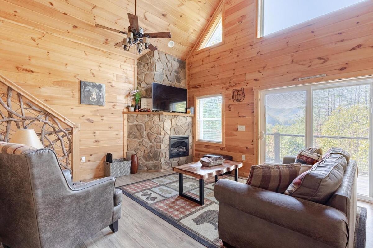 Twin Oaks Cabin Брайсон-Сіті Екстер'єр фото
