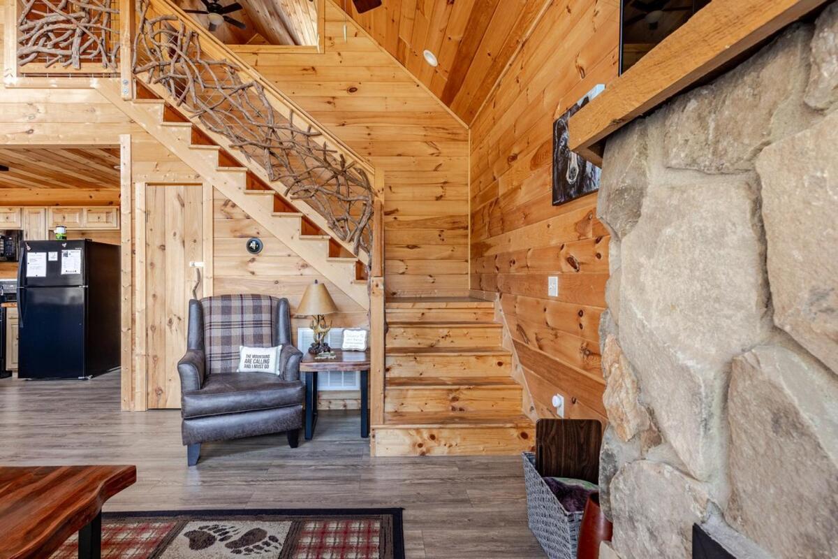 Twin Oaks Cabin Брайсон-Сіті Екстер'єр фото